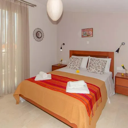 Erosaria Suites *