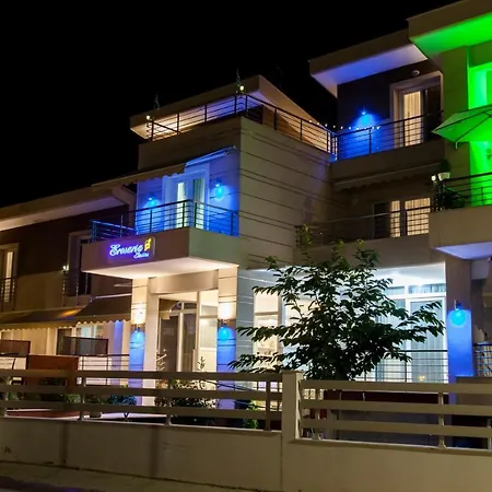 Erosaria Suites *