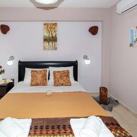 Erosaria Suites