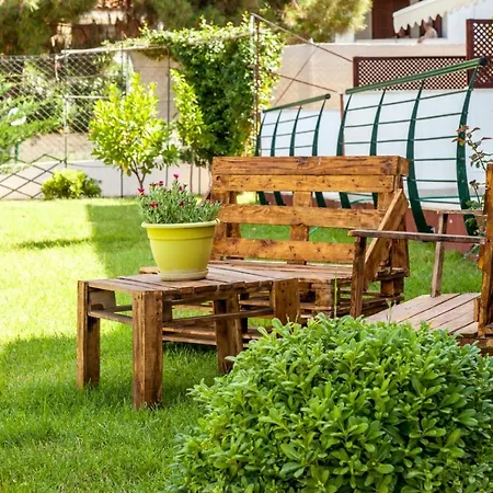 Erosaria Suites Aparthotel