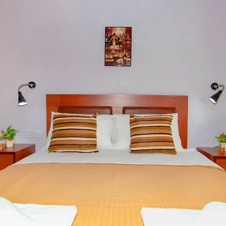 Aparthotel Erosaria Suites *