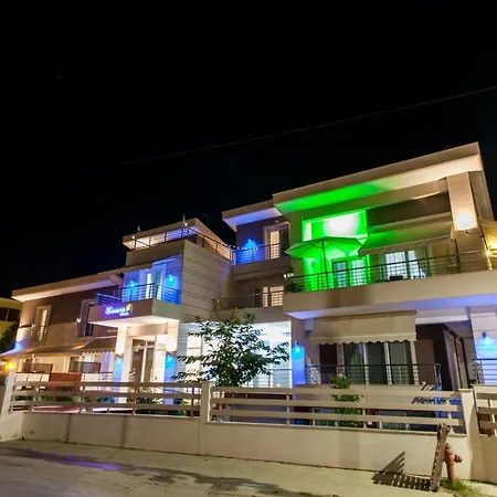 Erosaria Suites * Νικήτη