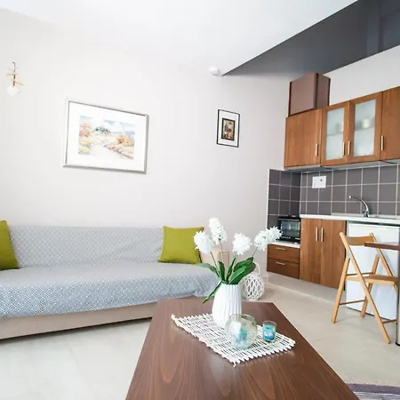 Erosaria Suites Apart Otel Nikiti (Sithonia)