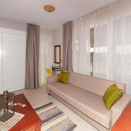 Erosaria Suites Apart Otel